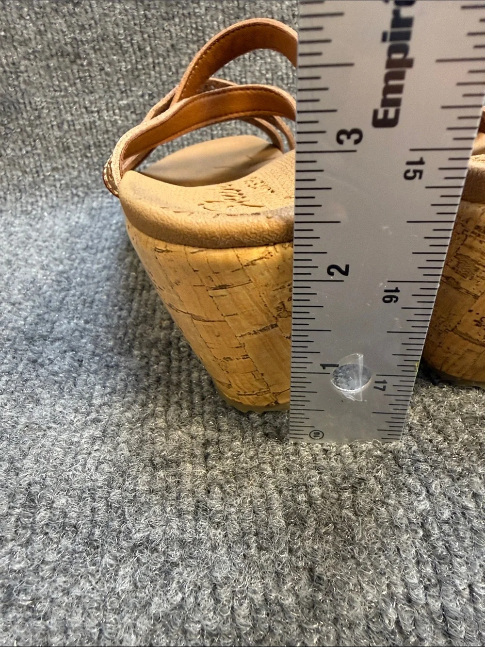 Skechers Women’s Tan/Brown Cork Wedge Sandals Size 8